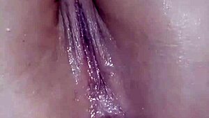 Sammy masturbates as a prepaid model in Guayaquil