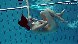 OMG! Piyavka Chehova’s juicy tits bouncing underwater are unreal!