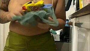 i feed my husband good so he can eat my big pussy dessert later