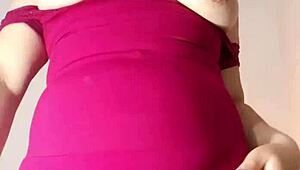 Colombian Latina Madrastra Masturbates With Giant Cameltoe