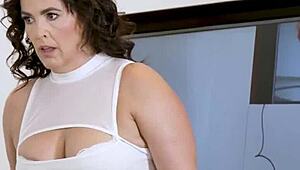 Big Ass Spanish Milf Next-Door Loves To Watch Herself Fucked By Young 18+ Studs