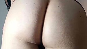 Colombian Latina Madrastra Masturbates With Giant Cameltoe