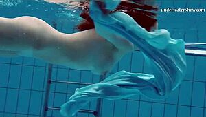 OMG! Piyavka Chehova’s juicy tits bouncing underwater are unreal!