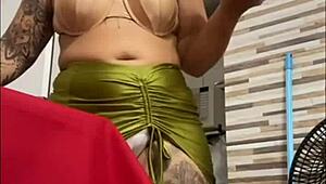 i feed my husband good so he can eat my big pussy dessert later