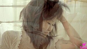 Nipples Aching, Fen Fingers to Orgasm!