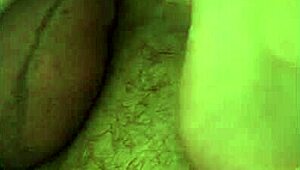 i love my pretty feet giving footjob to ninarika69