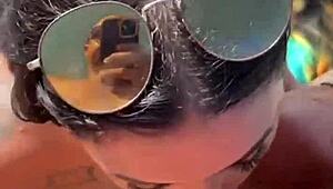 amigas procuravam um pau para sentar enquanto cornos bebiam sem dar aten��o dei o que elas tanto queriam uma grande rola pt 1