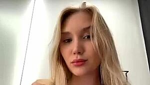 Maria Thull performs a striptease