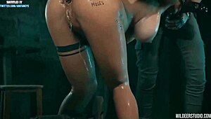 Lara croft gets assfucked in wild anal sex. 😈 She's loving every thrust!