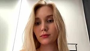 Maria Thull performs a striptease