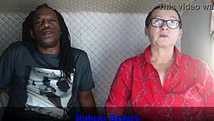 o negão arrombou a bucetinha da vovó no motor home