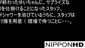 哇！漂亮日本女孩在最狂野群交中被猛干！