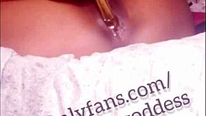 Sexy Ebony Thot Plays With Dildo