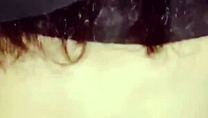 在机场厕所射在她白屁股上！