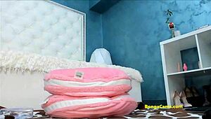 Hot and horny Bongacams babe feels every thrust while fucking her tight pussy.