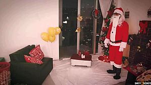 I cheat and fuck mama noel on christmas.