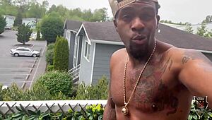 Getting Kinky Rome Major Mounts Her