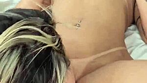 Negão dotado banging me while I suck my naughty friend