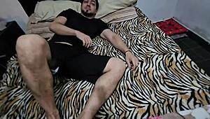 Milf Greluda Safada Sempre Trai o Corno no Meu Pau