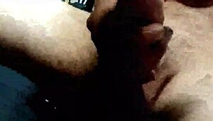 i jerk off to huge cumshot