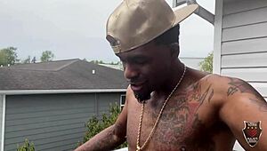 Getting Kinky Rome Major Mounts Her