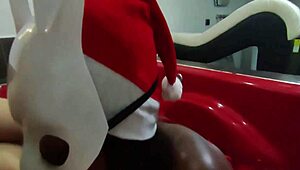 Mi prima folla a mi novia en Halloween.