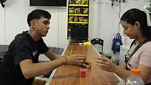 丰满哥伦比亚女友Mckencie脏话求饶仆人扇大屁股猛干