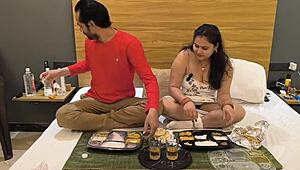 继女骑爸大屌猛摇臀