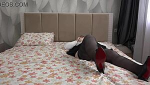 Look At This Mature Teacher In The Photo Shoot, Her Big Ass And Tits Are Amazing Behind The Scenes!