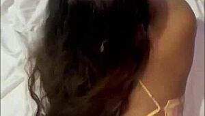 Arab wife enjoys homemade sex with husband's big cock