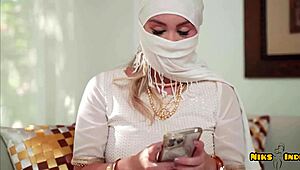 watch huge boobs submissive muslim slut get hard sex from desi boy?