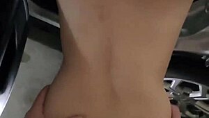 POV偷干老婆车库车震