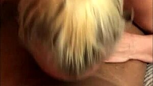 Does this MILF give best blowjobs to BBC?