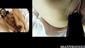 Nikki Brooks和Chichi Medina骚逼特写自慰