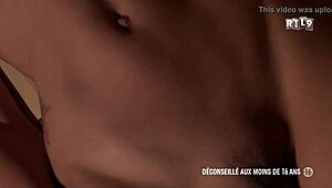 Libertinages - Cute Girl Strips with Feathers