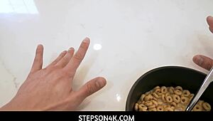 ginger stepmom gives first-hand titjob experience in stepson4k 😘🍈