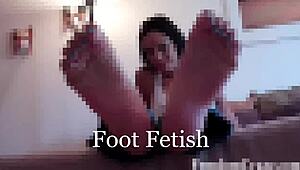 You Will Never Escape My Tight Scissorhold In Bondage