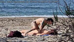 beach sex between two passionate lovers female squirting orgasms at 7 40 and 13 25 - - video shot with my new telephoto lens