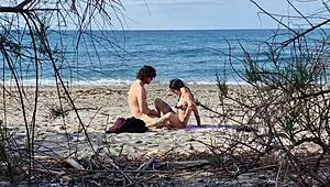 beach sex between two passionate lovers female squirting orgasms at 7 40 and 13 25 - - video shot with my new telephoto lens