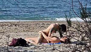 beach sex between two passionate lovers female squirting orgasms at 7 40 and 13 25 - - video shot with my new telephoto lens