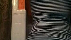 Black BBW performs sexy dance showcasing her fat ass and big curves in Mapouka 3