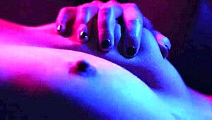 Ashley Fires' Foot Obsession Leads to Massage with Riley Reid