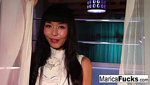 美亚逼吞巨黑屌全根没入