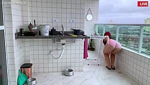 i hired this maid with tight shorts and couldn't hold back my urge...