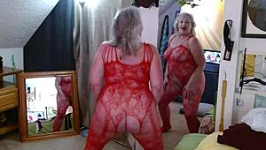 Modeling bodystockings, then she eats me when I cum