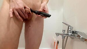 shysam4 update with small cock ball kicking in shower 😜