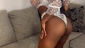 Ebony Divine in Cosplay Shows Big Ass and Fake Tits