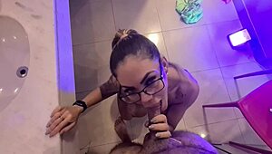 i fudendo morena cavala no motel e tomando leitinho todo