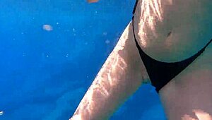 UNDER WATER SEX WITH HOT MILF in sauna deepthroat blowjob on big pussy lips