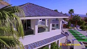 Couple Defines Relationship Through Confidentiality Agreement